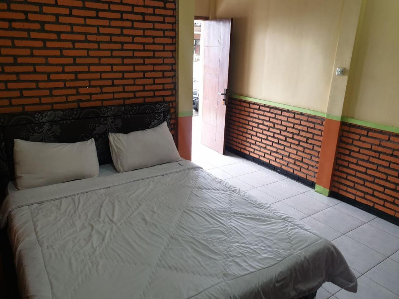 Bromo Holiday Guest House Ngadisari Kültér fotó
